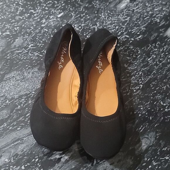 BRAND NEW HERSTYLE CONFORTABLE SOFT ROUND TOE FLAT SLIP-ON LOAFER SHOES - Picture 4 of 16